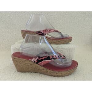 Women’s Mila Paoli Wedge Sandals Shoes Red Size 8.5